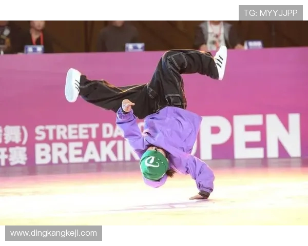 街舞盛宴：深入广州街舞队的默契与协作之道