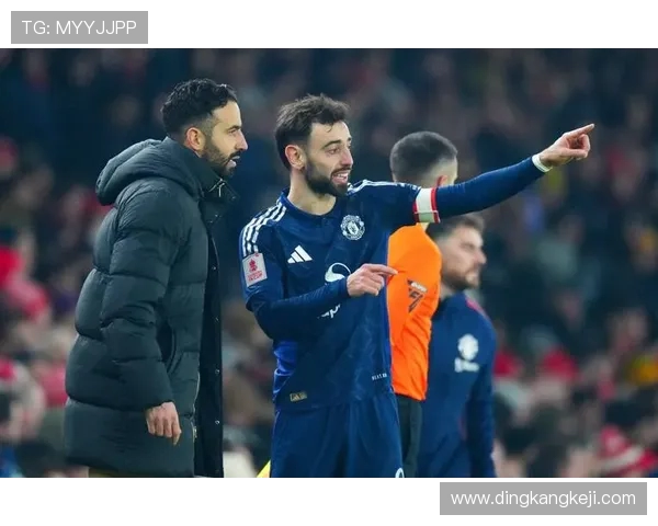 伊斯坦布尔对曼联比赛精彩回顾及最终比分分析 伊斯坦布尔对曼联比赛精彩回顾及最终比分分析