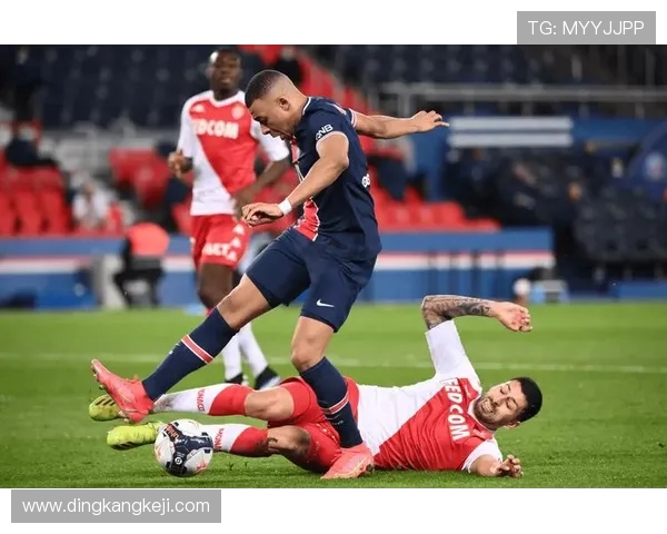 摩纳哥对阵里昂精彩赛事直播全程回顾与分析 摩纳哥对阵里昂精彩赛事直播全程回顾与分析