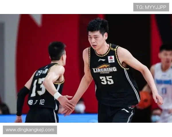 朱荣振的成长之路与人生哲学探索:从平凡到卓越的心路历程 朱荣振的成长之路与人生哲学探索:从平凡到卓越的心路历程