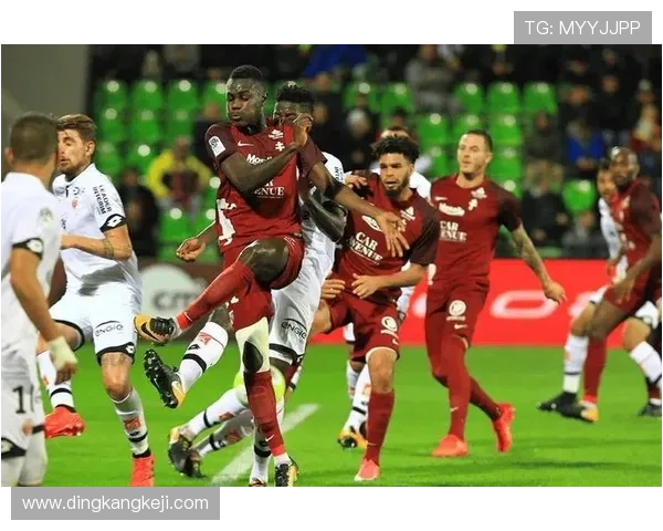 法甲精彩对决兰斯主场迎战斯特拉斯堡争夺三分荣耀 法甲精彩对决兰斯主场迎战斯特拉斯堡争夺三分荣耀