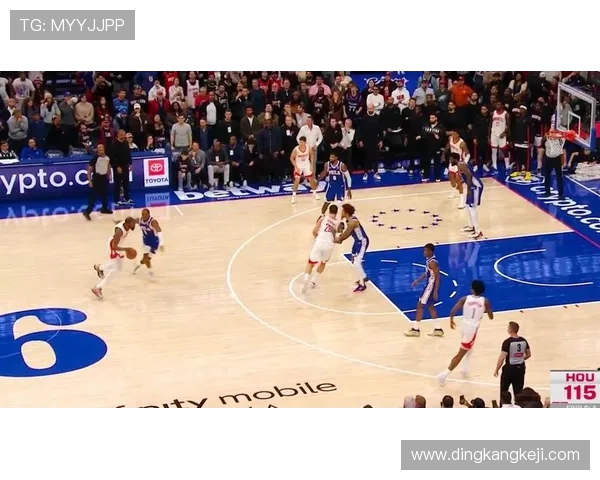 火箭与爵士季后赛激战回顾:精彩瞬间与关键时刻分析 火箭与爵士季后赛激战回顾:精彩瞬间与关键时刻分析