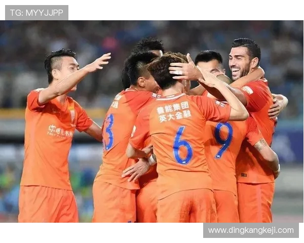 鲁能与恒大对决门票热销球迷争相抢购不容错过的精彩赛事